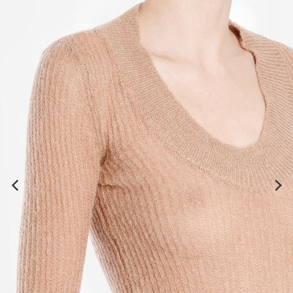 Jacquemus Dao mocha Burberry tan camel mohair blend sweater 38 4 - Picture 5 of 15